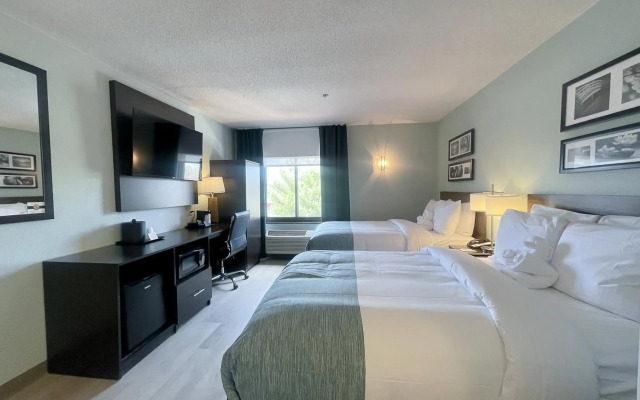 Wingate by Wyndham Salisbury