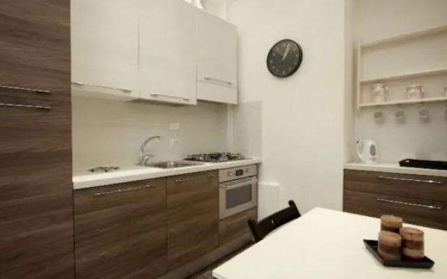 The Roommo Apartments