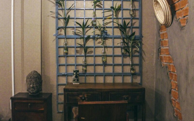 NHÀ SAIGON | Rustic Style & Spacious Room L1