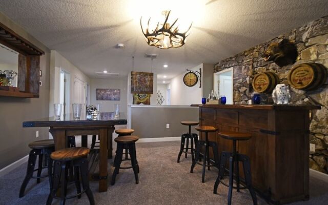 Champions Gate 8 Bed 5 Bath Villa 1536amv