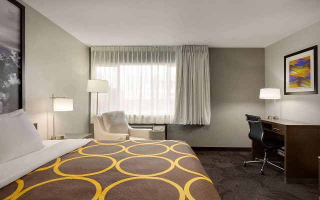 Super 8 by Wyndham Eureka