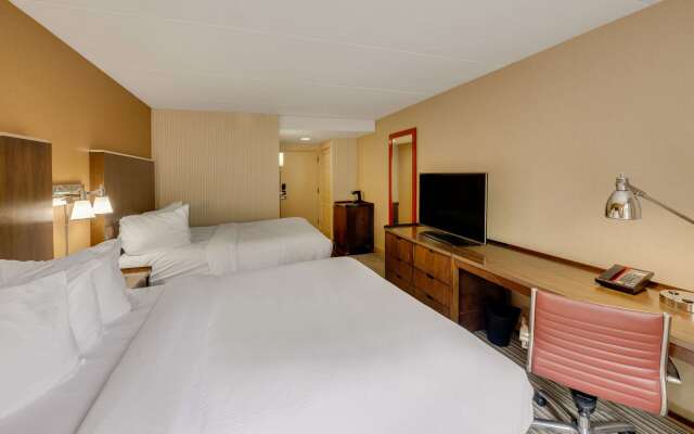 The Crossroads Hotel, Newburgh