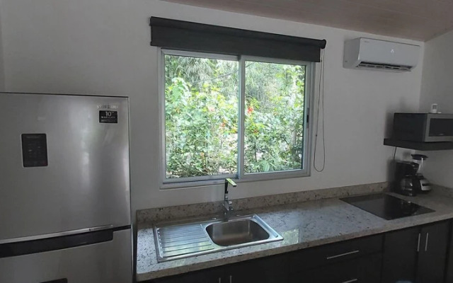Alloro Jungle Villas