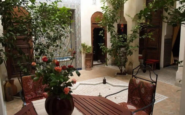 Nadir Home Riad