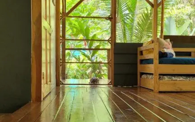 Private jungle “Loft del Rio” river access