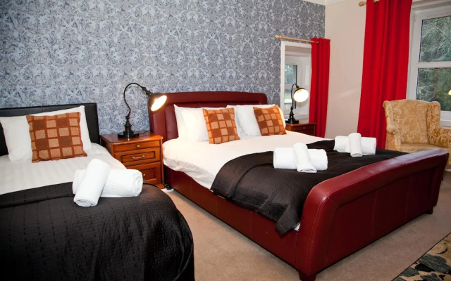 Richmond House Hotel