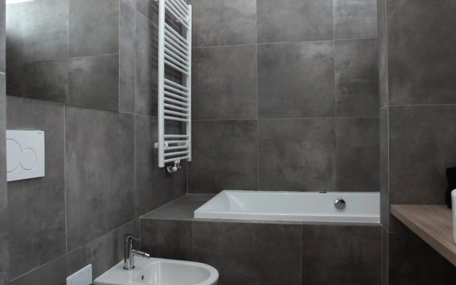 The Apartment House - Mezibranska