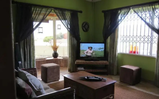 Ocean Walk House and Apartment - Self Catering