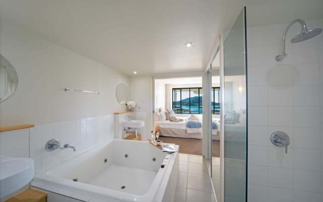 The Hamptons on Airlie