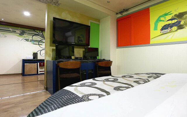 Shim Hotel