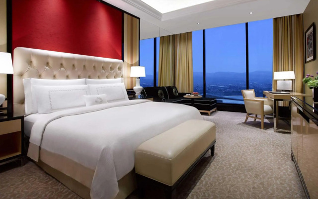 The Trans Luxury Hotel