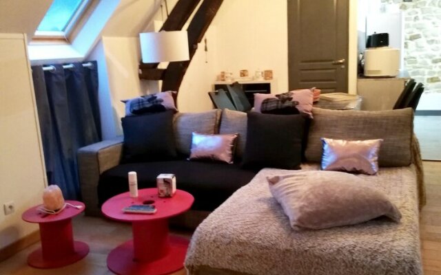 Studio In Veules Les Roses, With Wifi 900 M From The Beach