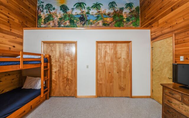 Hillside Retreat 4 Bedroom House