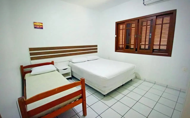 CASA ARMANI 50 metros DA PRAIA MARISCAL BOMBINHAS