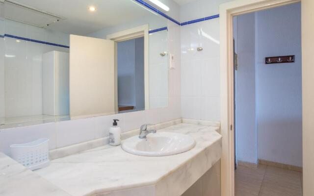 Pyr Aparthotel studio