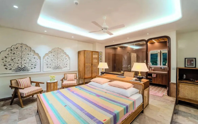 Artisav House