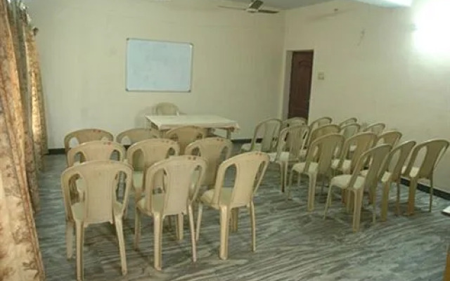 Hotel Parvathi Residency