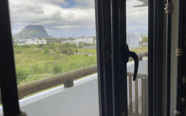 Tenexia - Morne Brabant Studio