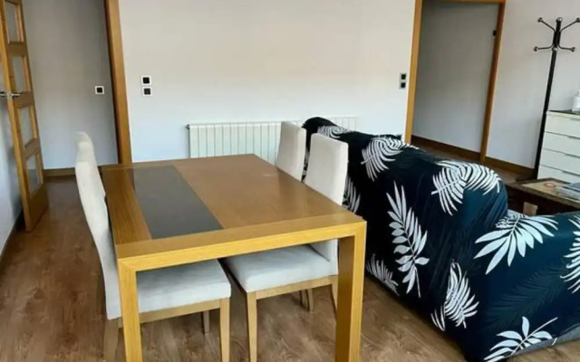 Large Apartment Near Fira and City Center