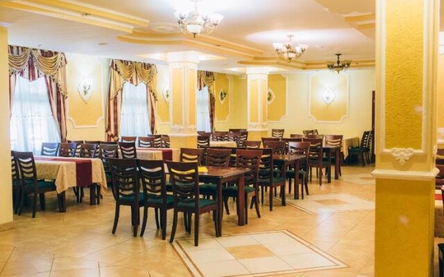 Hotel & Restaurant complex Berizka