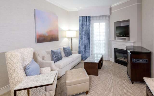 Hampton Inn & Suites Charlotte/South Park at Phillips Place