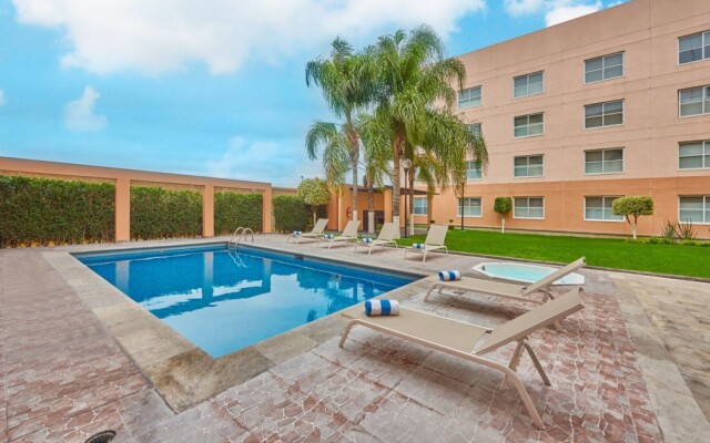 Hotel Sierra by HP Hotels
