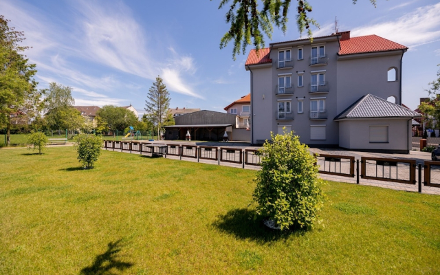 Villa Szamotulanka by Renters