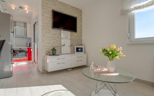 Ive Apartment