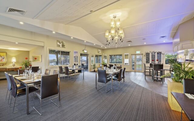 Best Western Plus Ambassador On Ruthven Motor Inn