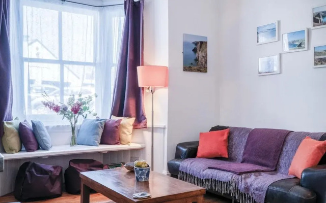 Sea Glass - 2 Bedroom Apartment - Manorbier