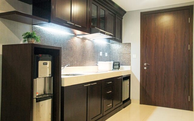 Elegant Studio Kemang Village Apartment