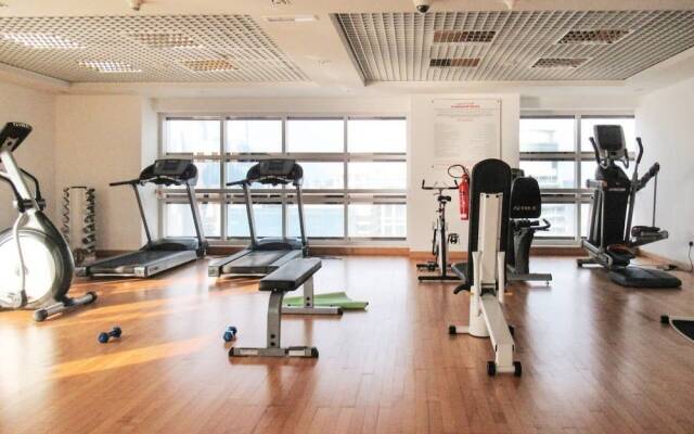 Stylish Studio Apartment in JLT With Lake Views!