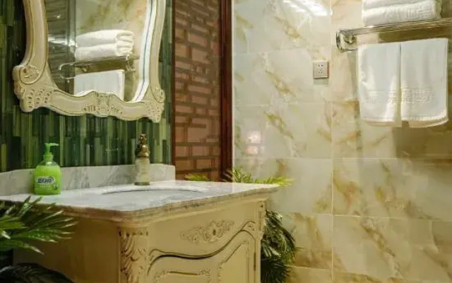 DingFeng Steamed Hotel