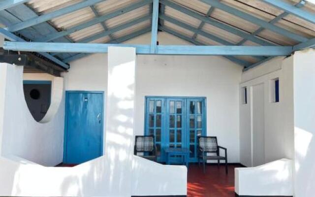 Tsunami Beach Hotel