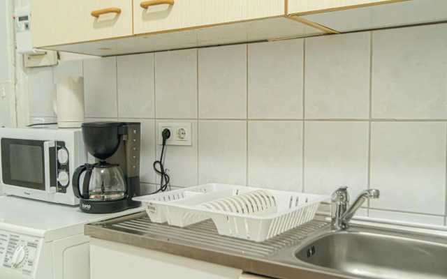 Economy Apartment well connected to the whole city