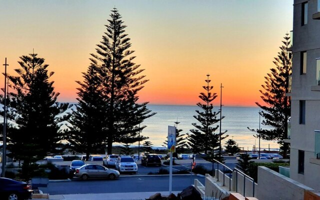West Beach Lagoon 211 – Great Views