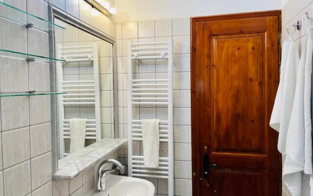 Lemnos Retreat Villa-250m from the Beach 1km from Diapori