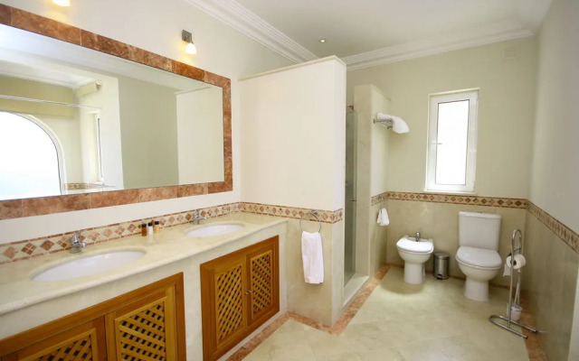 Dream Luxury Apartment  Palheiro Village