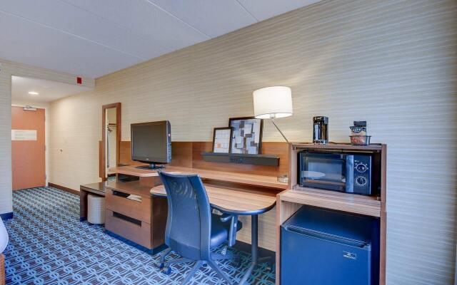 Fairfield Inn by Marriott Boston Woburn-Burlington
