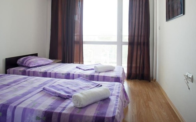 Guest Apartments Salena in Saint George Complex