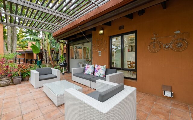 San Lameer Villa Rentals  2301