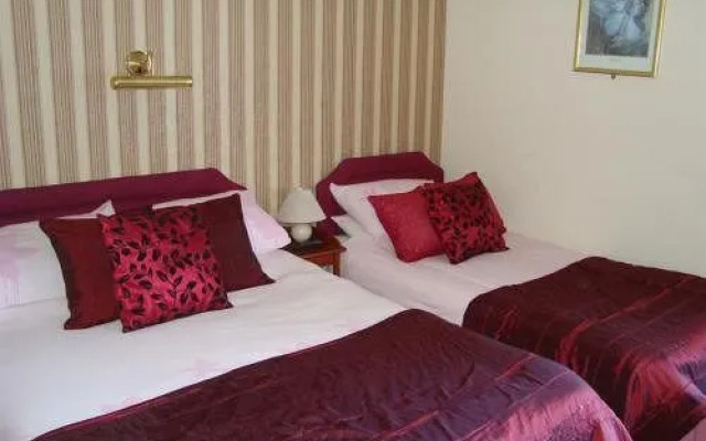 The Kings Court Hotel