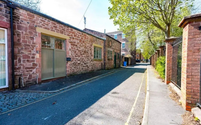 Host Apartments The Georgian Coach House 1