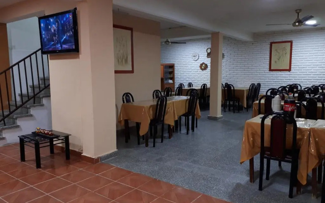 Hotel Roble