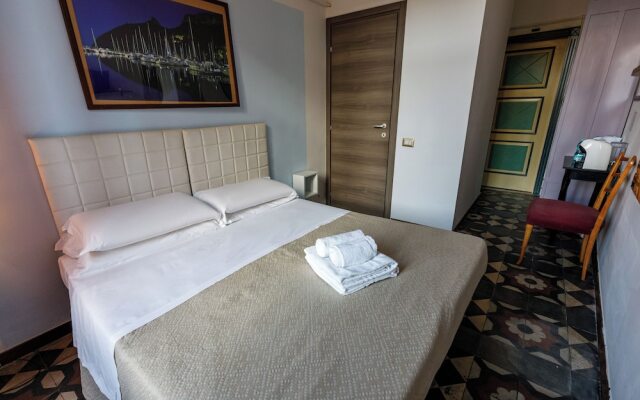 Onlyrooms III - Super Central & Nightlife