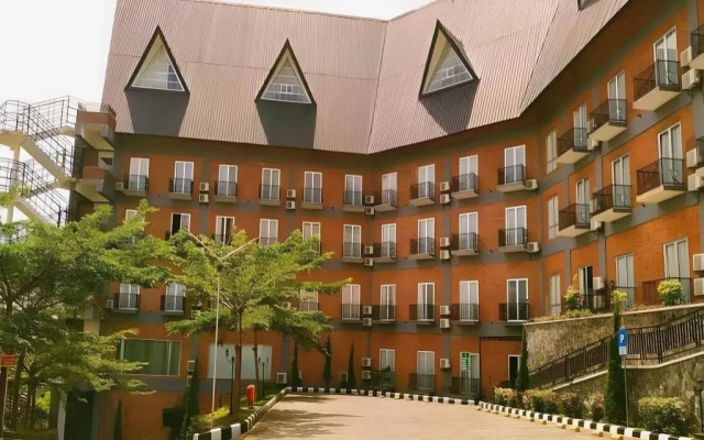 Sapadia Hotel Siantar