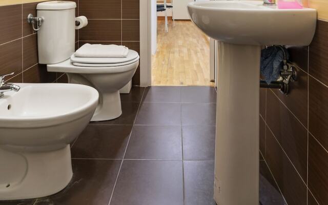 Pleasant Holiday Home in Catania With Balcony