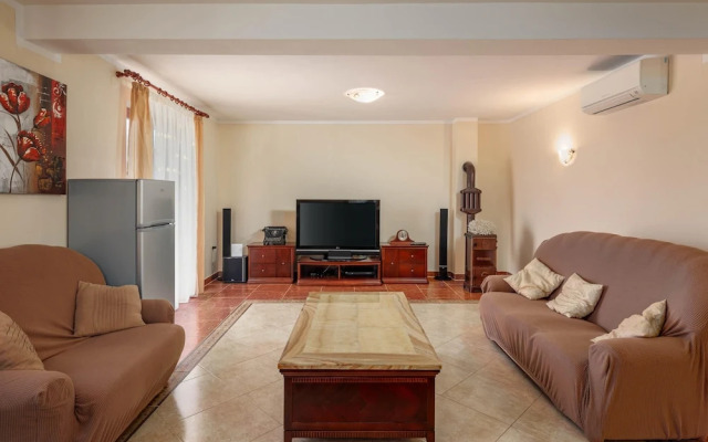 Pool Villa Divina in i an