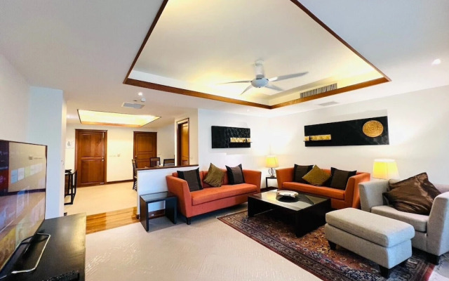 Laguna Village by RESAVA