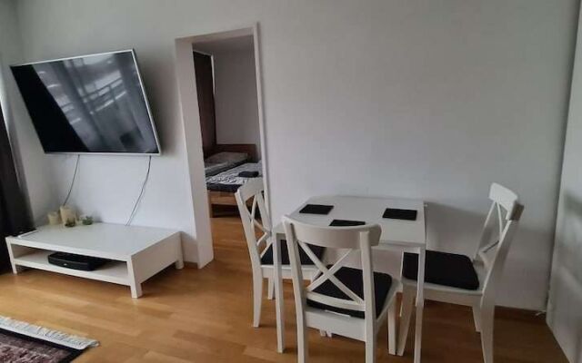 Stunning 1-bed Apartment in Neuss